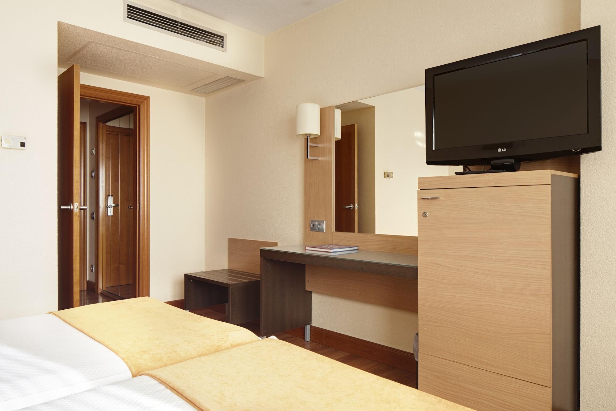 Hotel Blanca De Navarra Pampeluna Zewnętrze zdjęcie