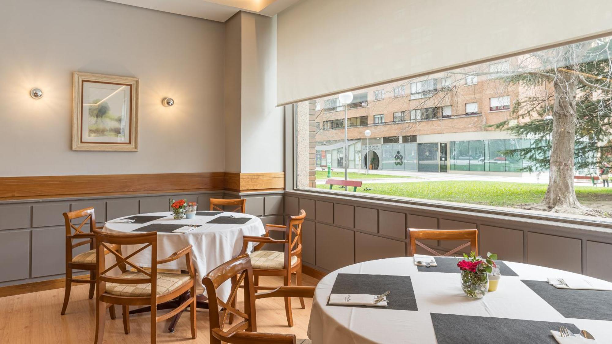 Hotel Blanca De Navarra Pampeluna Zewnętrze zdjęcie