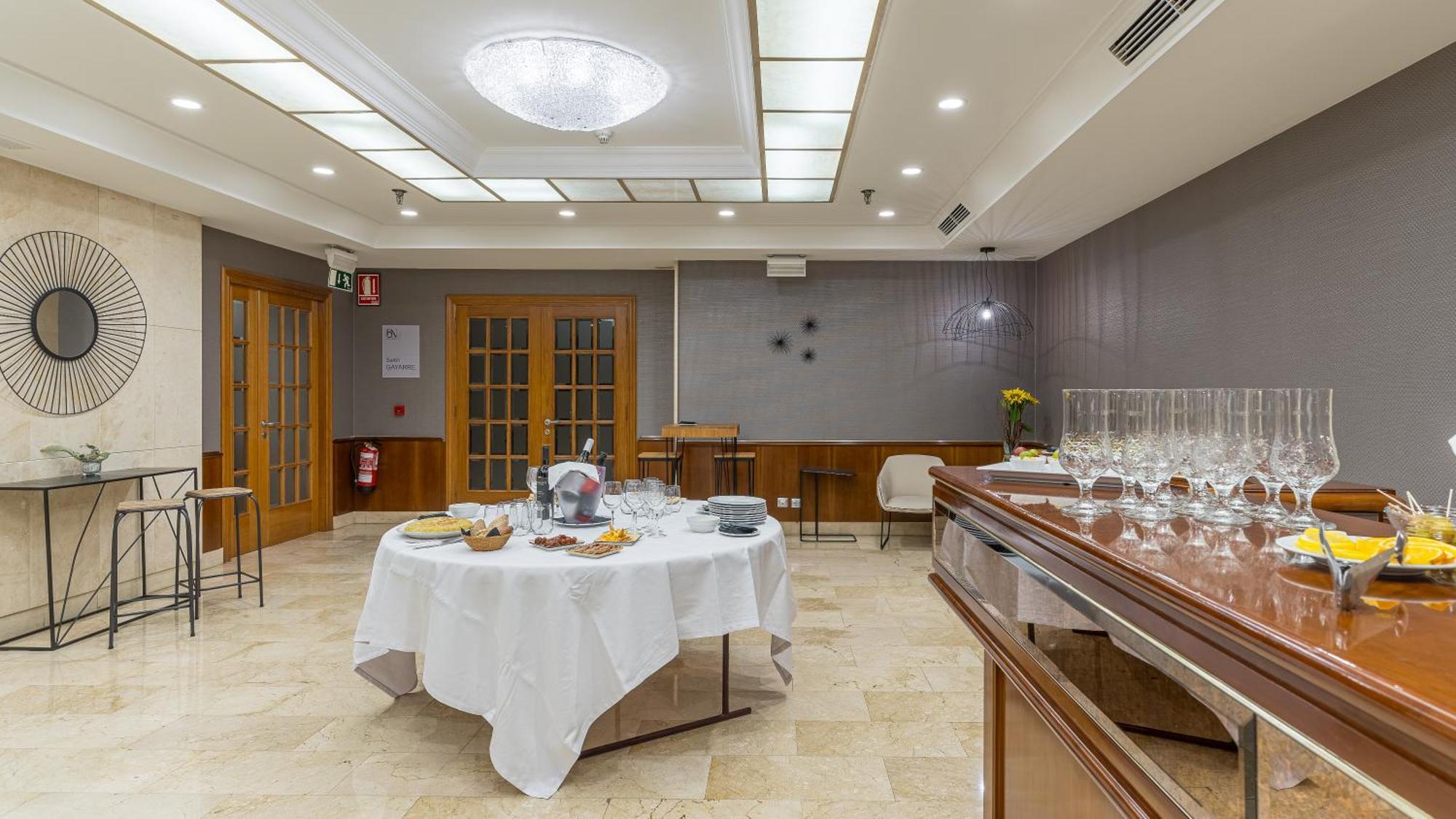 Hotel Blanca De Navarra Pampeluna Zewnętrze zdjęcie