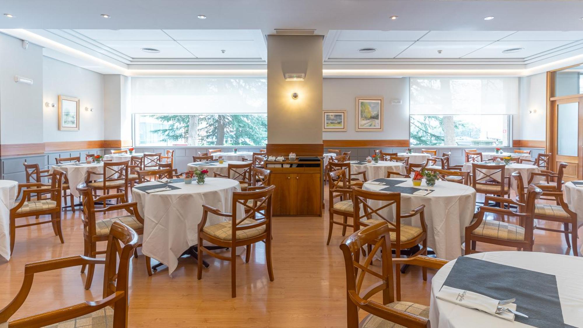 Hotel Blanca De Navarra Pampeluna Zewnętrze zdjęcie