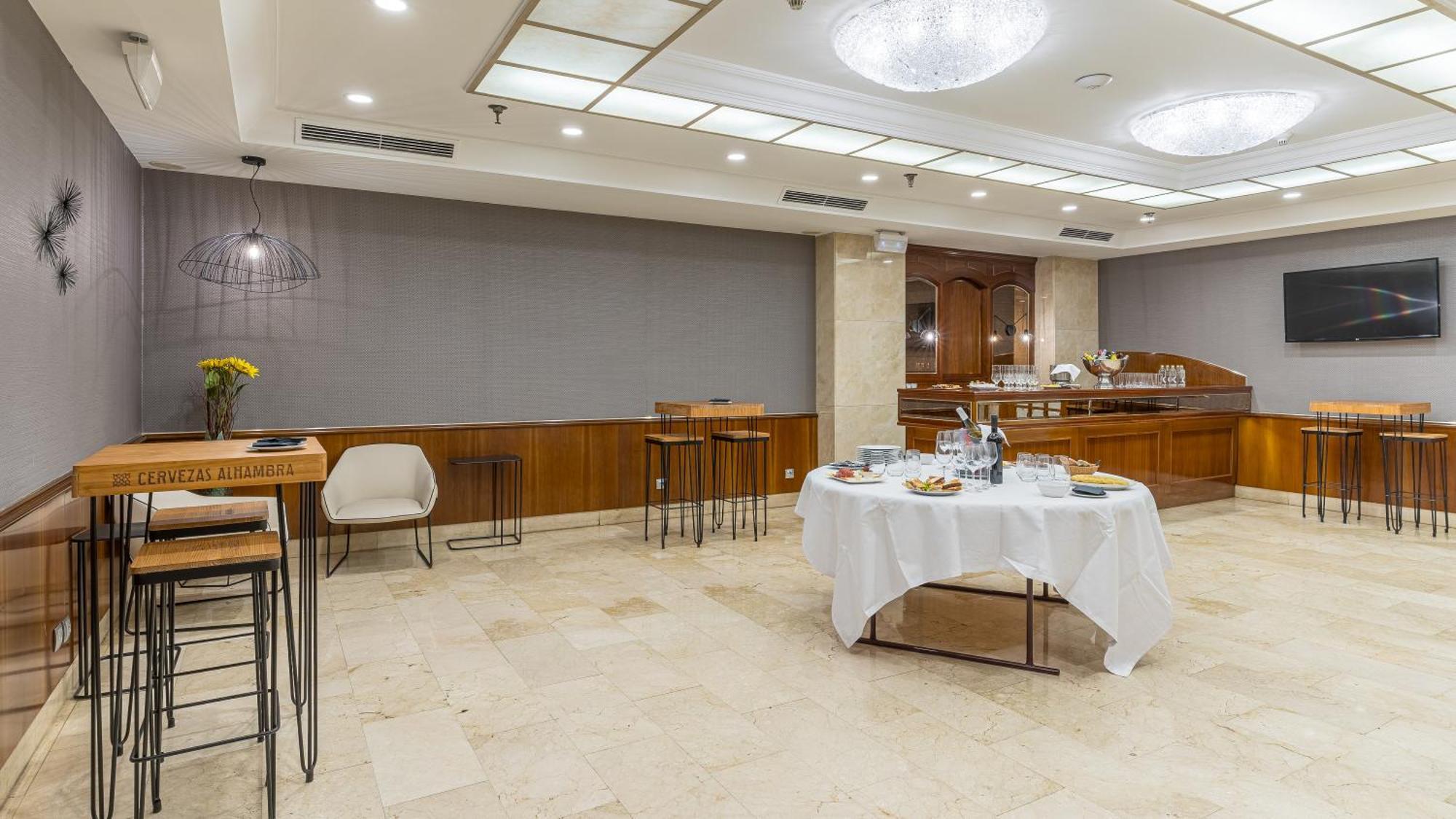 Hotel Blanca De Navarra Pampeluna Zewnętrze zdjęcie
