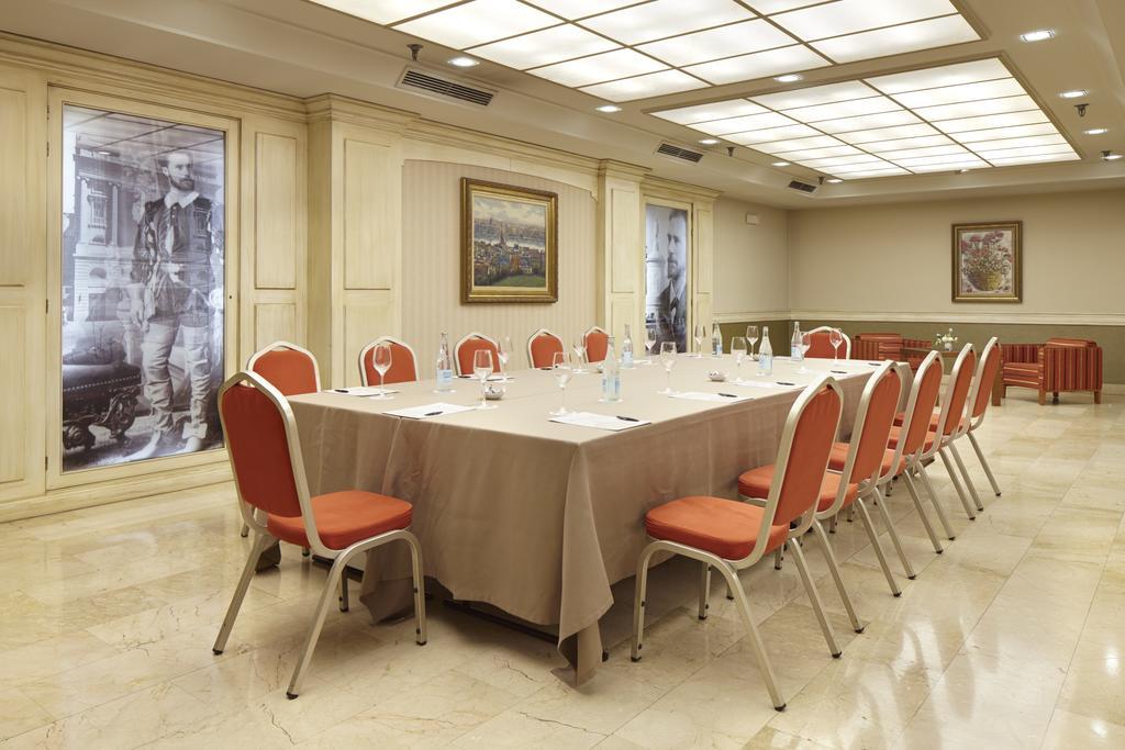 Hotel Blanca De Navarra Pampeluna Zewnętrze zdjęcie