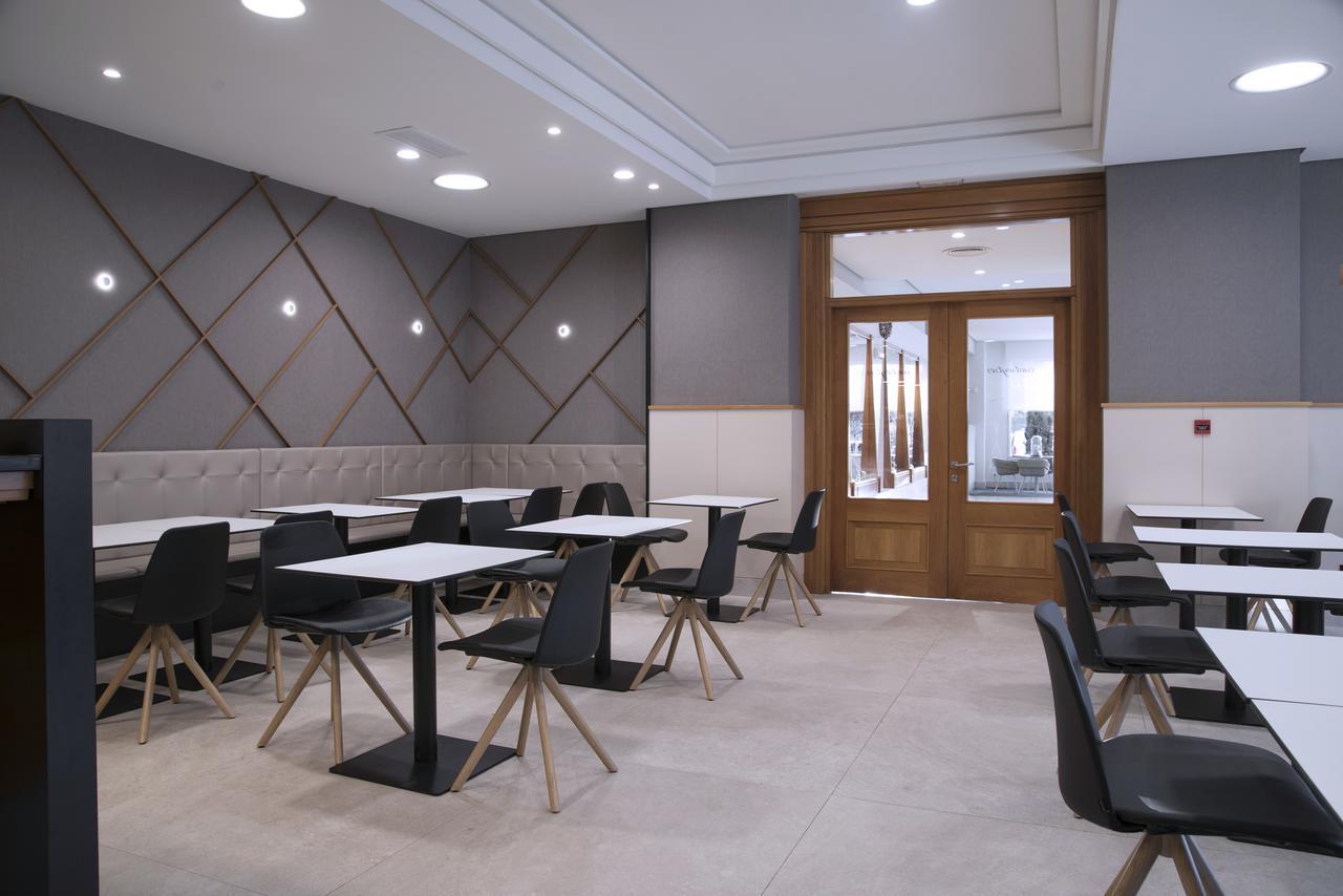 Hotel Blanca De Navarra Pampeluna Zewnętrze zdjęcie